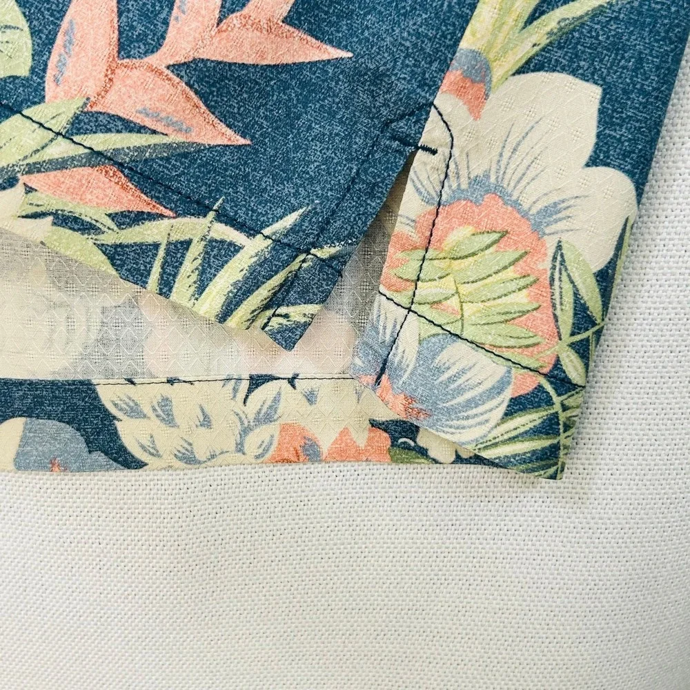Tommy Bahama Silk Camp Shirt Mens XXL Blue Tropical Floral Hawaiian Resort Aloha